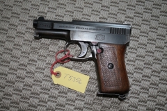 T-5356Valmistaja: Mauser Kal: 6,35 x 15SRAseen numero: 320510	Kunto: hyväInfo: Aseessa alkuperäinen sinistys. Alaosassa pientä kulumaa. Lähtöhinta: €50.00Myyjä: Martti Pajala