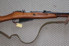 T-5379Valmistaja: RadomKal: 7.62 x 53RAseen numero: KD07483Kunto: ErinomainenInfo: Puolalainen variaatio. Valmistaja tehdas 11  1953. Saksalaiset tarkastusmerkinnät, lähes uuden veroinen. Mukana hihna.Lähtöhinta: €150.00Myyjä: Martti Pajala